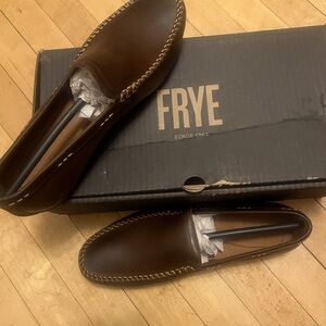Loafers men Frye